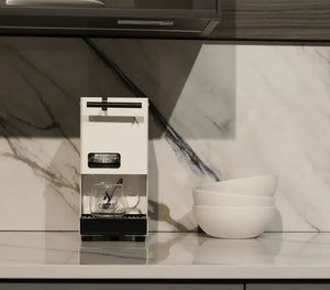 Aroma E.GO – Φορητός ιταλικός espresso μηχανή για pods - Barista και Espresso