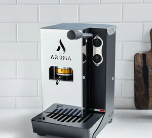 Aroma Plus+ – Συμπαγής ιταλική μηχανή Espresso για pods - Barista και Espresso