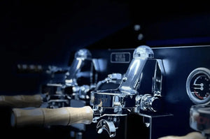 La Nuova Era Altea Anniversario 2 - επαγγελματική μηχανή Espresso (Ενοικίαση) - Barista και Espresso